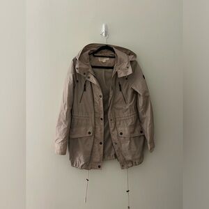 Michael Kors Tan windbreaker/rain jacket | size Small | synchable waist